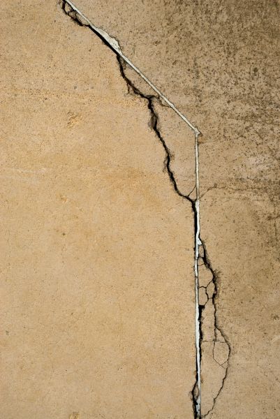 Concrete Crack Patching